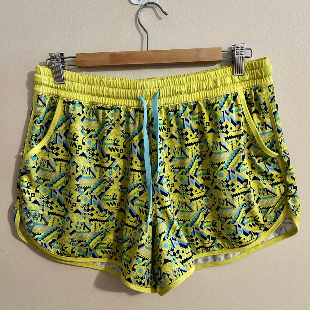 Under Amour Bright Geometric Patterned Running Shorts